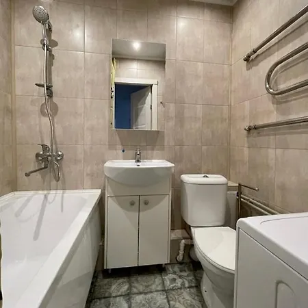 N-j Апартаменты *